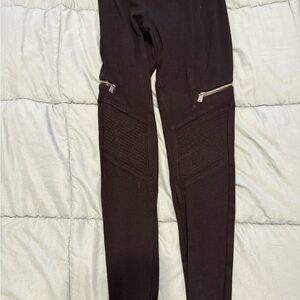 Express Black Leggings with Zipper Accents